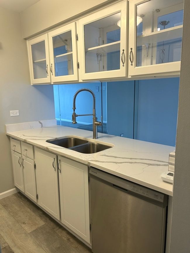 Kitchen | Image 14