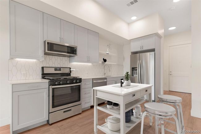 UNIT-122 - 2876 W 53 Rd Ave, Condo with 1 bedrooms, 1 bathrooms and 1 parking in Denver CO | Image 6