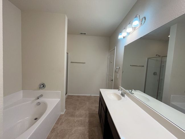 8217 Spruce Meadows Dr, House other with 4 bedrooms, 4 bathrooms and null parking in Fort Worth TX | Image 13