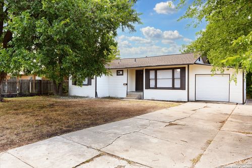 610 Sutton Dr, San Antonio, TX, 78228-3049 | Card Image