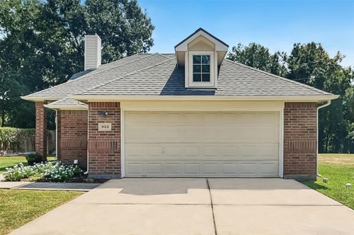 823 Windlass Way, Crosby, TX, 77532-4434 | Card Image