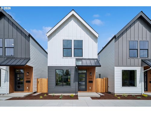 5951 Se Reedway St, Portland, OR, 97206 | Card Image