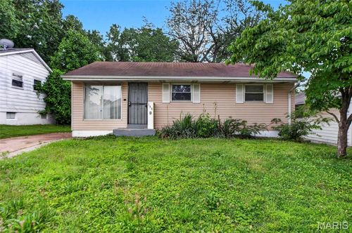 158 Monteith Cir, Saint Louis, MO, 63137-4507 | Card Image