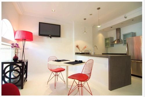 apt-101-130 3rd St, Miami Beach, FL, 33139-6996 | Card Image