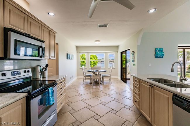 1101 Strawberry Ct, House other with 3 bedrooms, 2 bathrooms and null parking in Marco Island FL | Image 14
