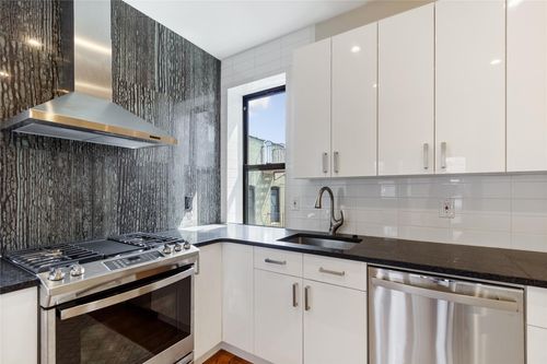 apt-6d-41 41st St, Sunnyside, NY, 11104-3245 | Card Image