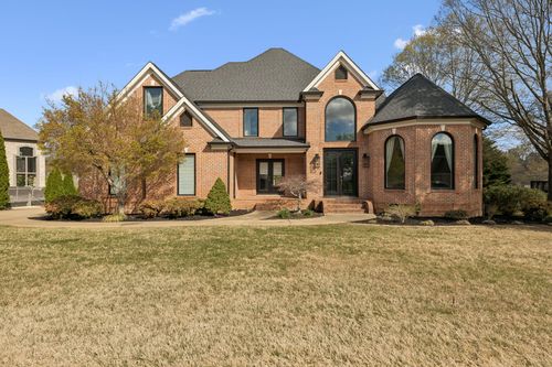 903 Channel View Ln, Chattanooga, TN, 37415-5613 | Card Image