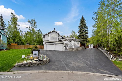 10931 Adanak Cir, Eagle River, AK, 99577-8323 | Card Image