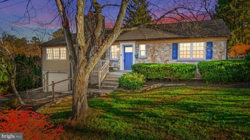 709 N Warfield Dr, MOUNT AIRY, MD, 21771-5320 | Card Image