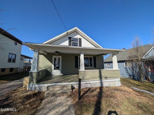 313 E Highland Ave, Ebensburg, PA, 15931-1129 | Card Image