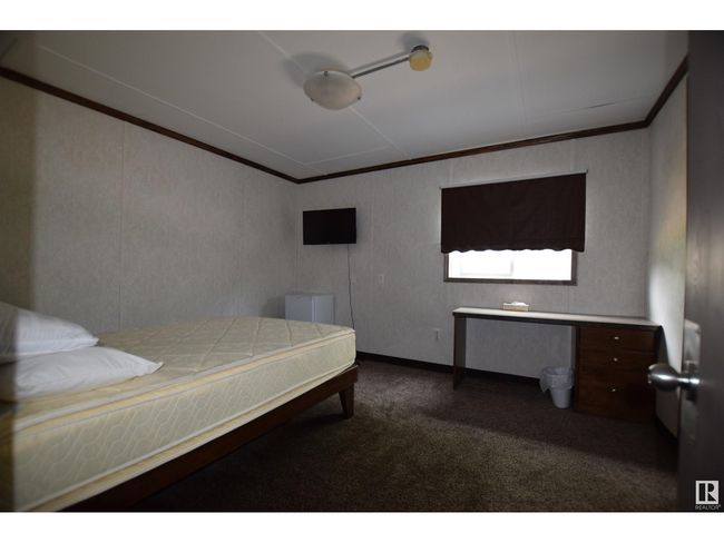 455 Industrial Dr N, House other with 9 bedrooms, 10 bathrooms and 12 parking in Red Earth Creek AB | Image 8