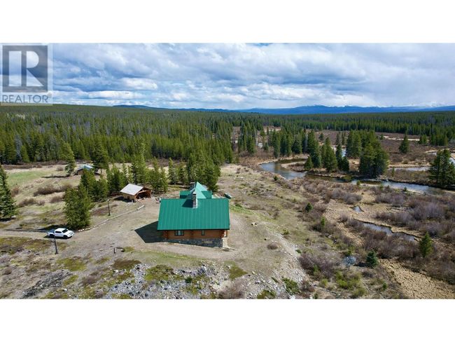 20101 20 Highway, House other with 3 bedrooms, 3 bathrooms and null parking in Nimpo Lake BC | Image 5