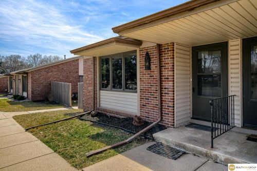 13-916 Carriage Way, Lincoln, NE, 68510-4421 | Card Image