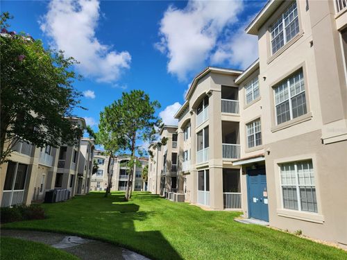 304-3351 Whitestone Cir, KISSIMMEE, FL, 34741-7789 | Card Image