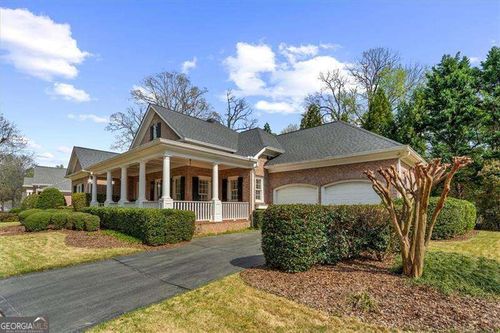 2204 Stephens Walk, Dunwoody, GA, 30338-4464 | Card Image