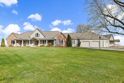 550 Maplewood Road, House other with 6 bedrooms, 5 bathrooms and 3 parking in Somonauk IL | Image 2