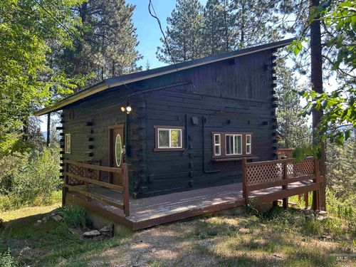 36 Aspen Dr, Garden Valley, ID, 83622-5178 | Card Image