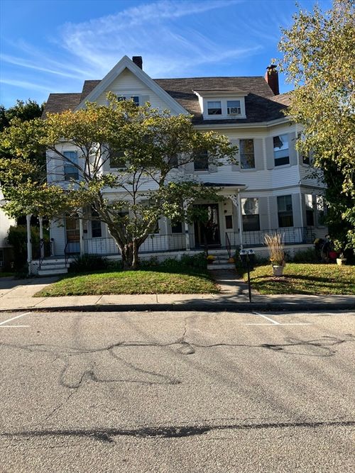 apt-2-14 Brewster St, Plymouth, MA, 02360-3713 | Card Image