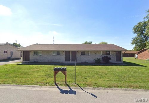 c-305 Baltes Dr, Belleville, IL, 62221-2620 | Card Image