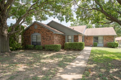 1362 Southridge Dr, Lancaster, TX, 75146-1394 | Card Image