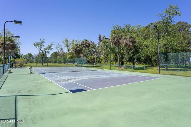 40 Front Street, House other with 5 bedrooms, 3 bathrooms and null parking in St. Helena Island SC | Image 83