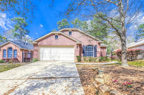 134 E Foxbriar Forest Cir, The Woodlands, TX, 77382-5395 | Card Image