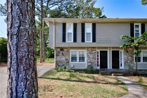 1140 Forest Villa Dr Nw, Conyers, GA, 30012-3552 | Card Image