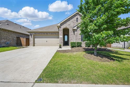 3909 Primrose Dr, Aubrey, TX, 76227-2090 | Card Image