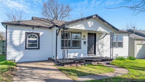 3215 E Virgin St, Tulsa, OK, 74110-2738 | Card Image