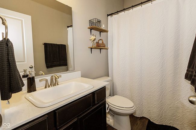 2nd Full Bath | Image 23