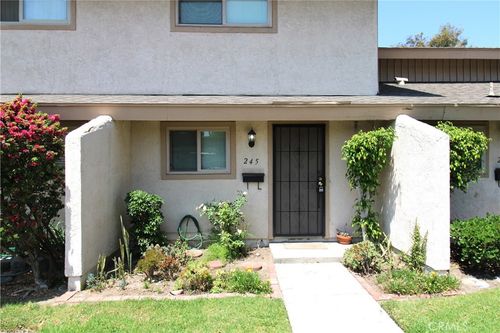 46-245 Doverfield Dr, Placentia, CA, 92870-3308 | Card Image