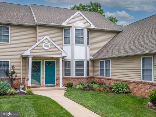 135 Heather Ln, WYOMISSING, PA, 19610-1172 | Card Image