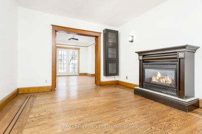 178 Edgemont St S, House other with 4 bedrooms, 2 bathrooms and 3 parking in Hamilton ON | Image 3