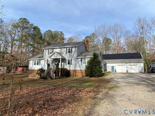 13504 Taylor Dr, Disputanta, VA, 23842-8064 | Card Image