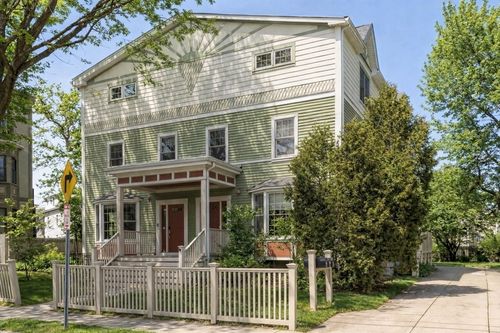 b-39 Oak St, Somerville, MA, 02143-4030 | Card Image