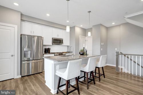 14-2386 Stella Pl, ALEXANDRIA, VA, 22303-1451 | Card Image