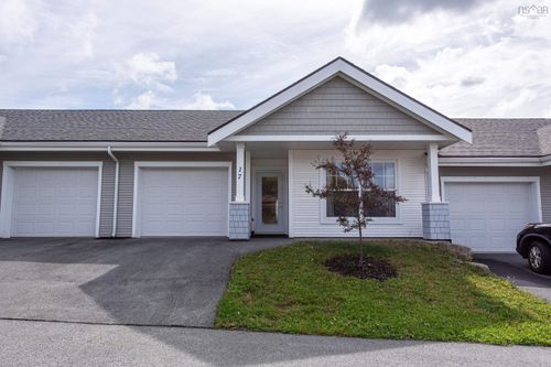 17 Moonlit Ridge, Eastern Passage, NS, B3G0H5 | Card Image