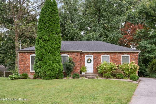 9312 Le Beau Ct, Jeffersontown, KY, 40299-3365 | Card Image
