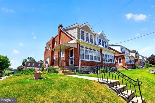 1838 Lansing St, PHILADELPHIA, PA, 19111-3504 | Card Image