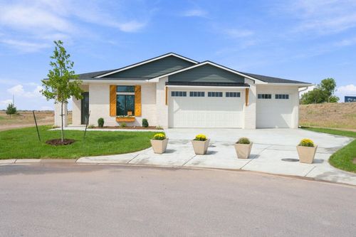 8342 W Waterway Ct, Maize, KS, 67101-8903 | Card Image