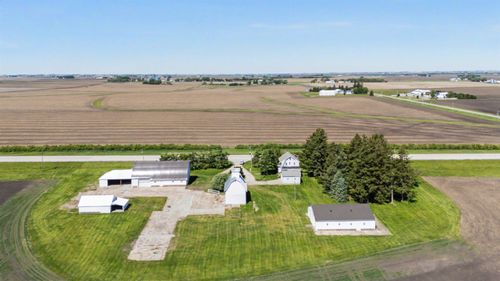 12119 S Hudson Rd, Hudson, IA, 50643-2108 | Card Image