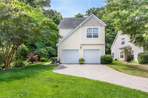 615 Holmes Blvd, Yorktown, VA, 23692-2306 | Card Image