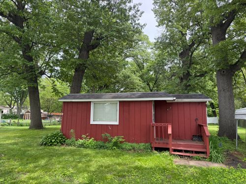 417 N Colfax St, Griffith, IN, 46319-2851 | Card Image