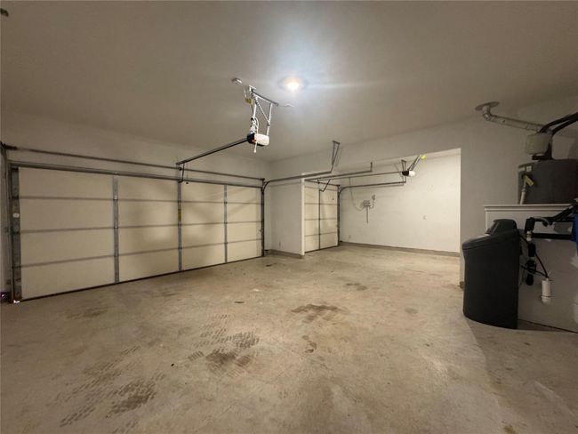 3 car garage 1 | Image 5