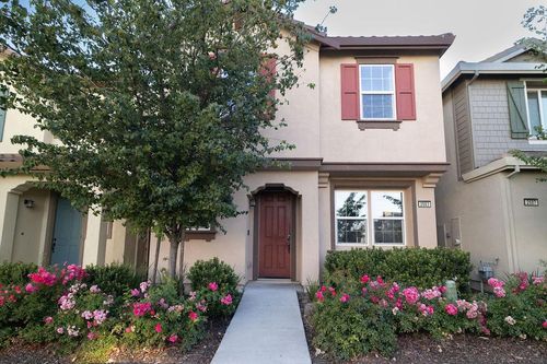 2583 Buzz Aldrin Way, Sacramento, CA, 95834-4037 | Card Image