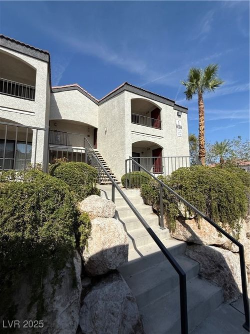 unit-111-950 Seven Hills Dr, Henderson, NV, 89052-4306 | Card Image