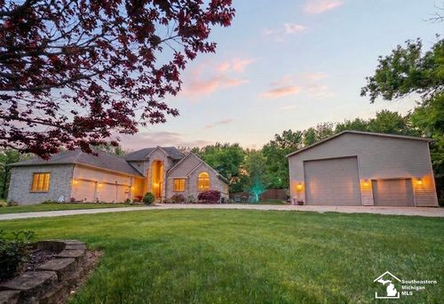 52881 Rico Ct, Wixom, MI, 48393-2246 | Card Image