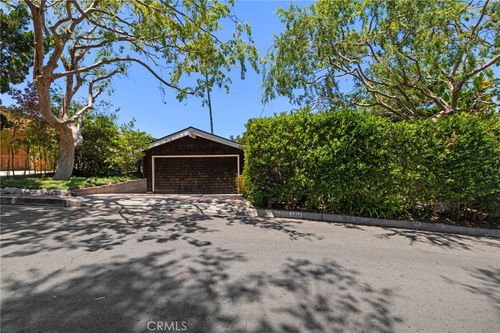 1212 Morningside Dr, Laguna Beach, CA, 92651-3028 | Card Image