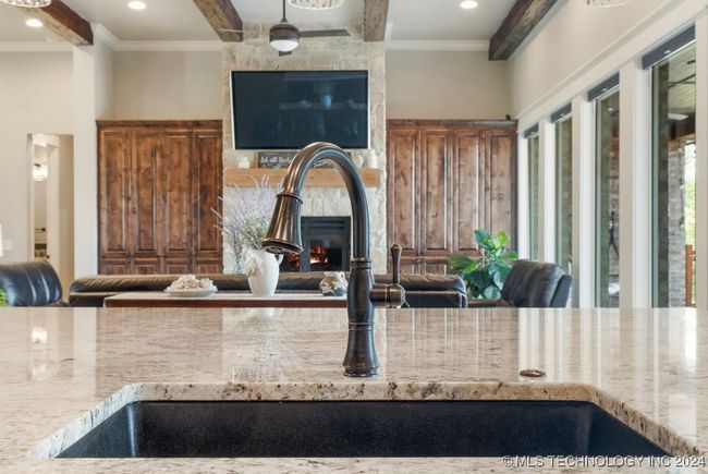 8320 E 80 Th St N, House other with 4 bedrooms, 6 bathrooms and null parking in Owasso OK | Image 15
