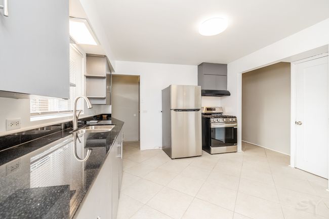214 N Hunter St, House other with 3 bedrooms, 1 bathrooms and 2 parking in Thornton IL | Image 14